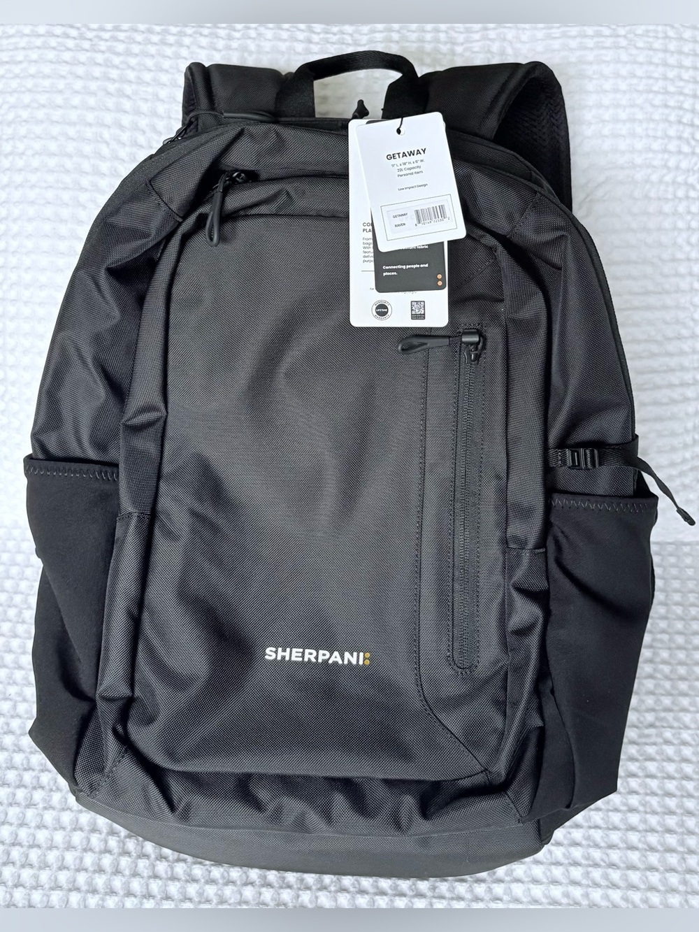 Sherpani Getaway Travel Backpack NWT